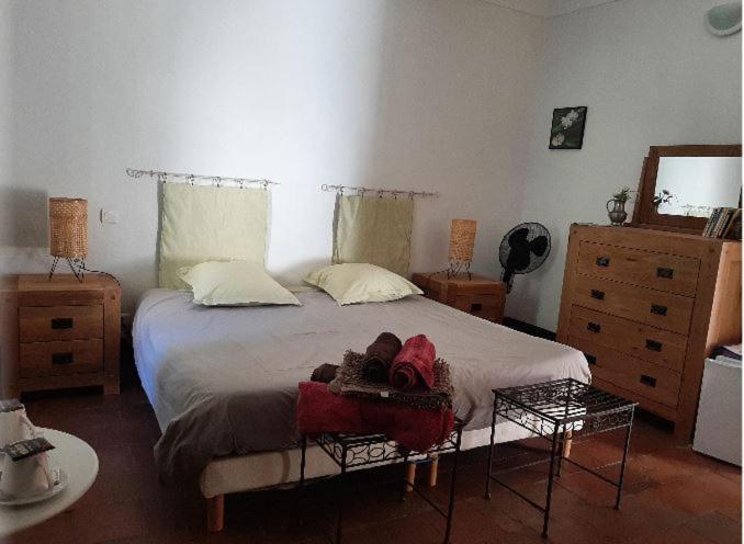 Domaine De La Carriere Bed & Breakfast Sumene ภายนอก รูปภาพ