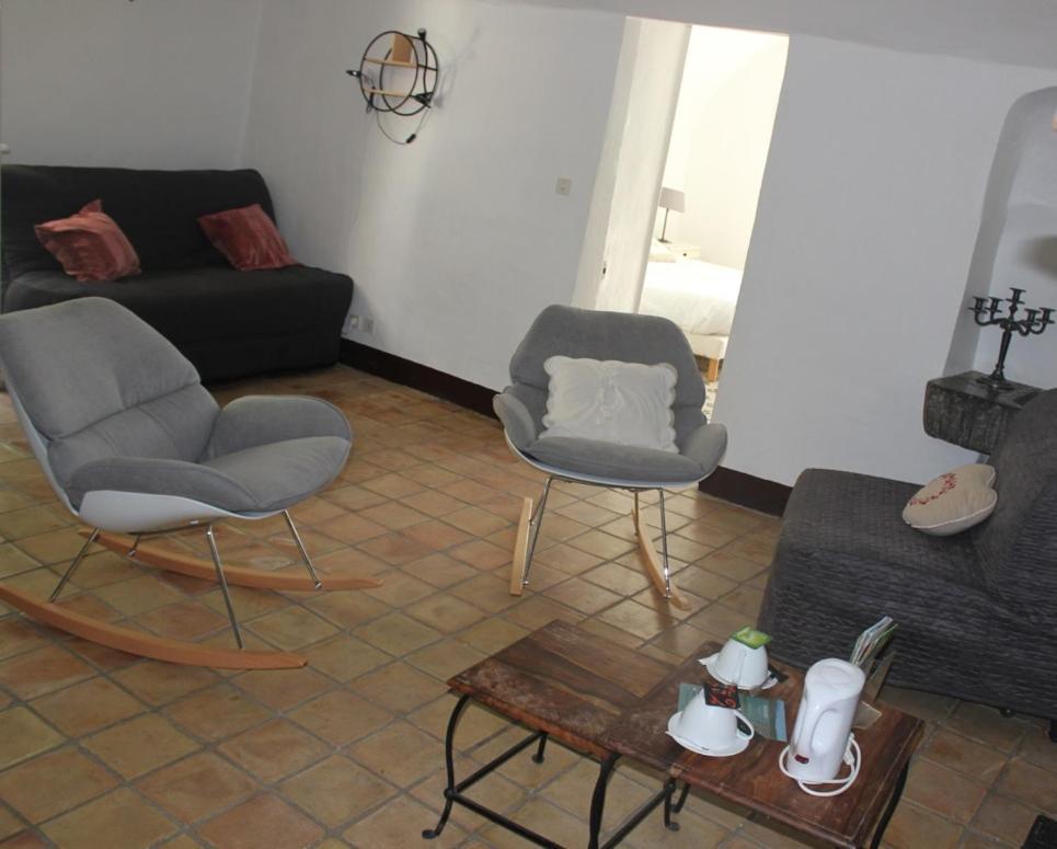 Domaine De La Carriere Bed & Breakfast Sumene ภายนอก รูปภาพ