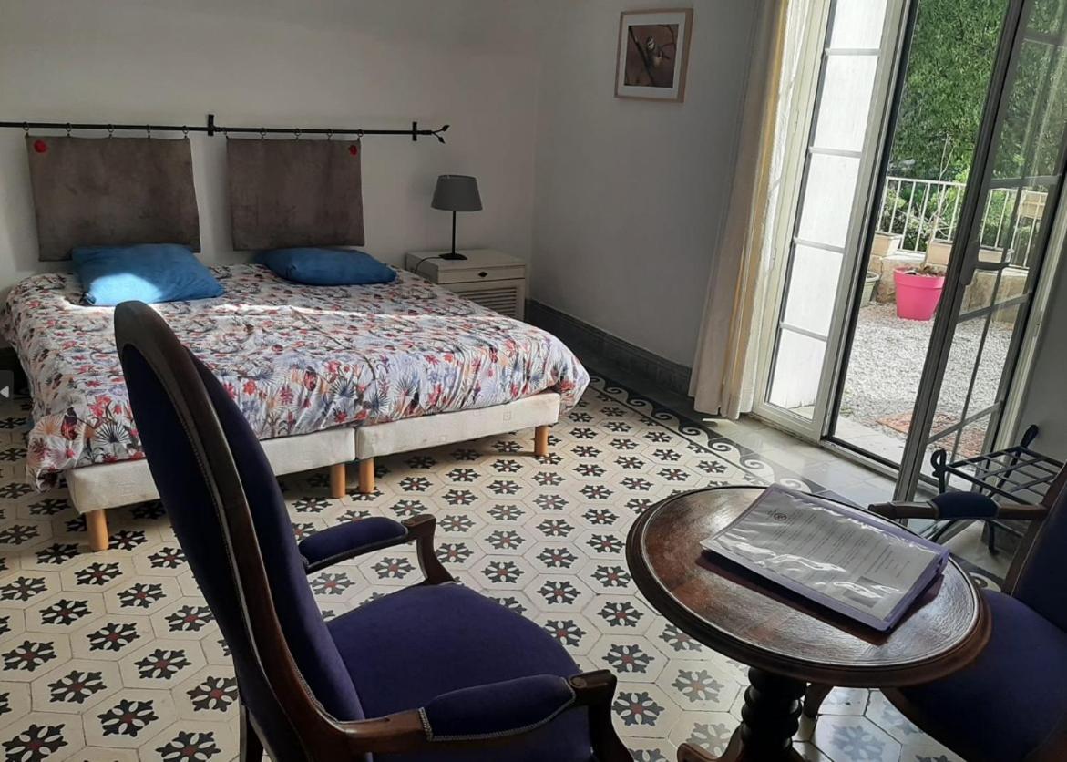 Domaine De La Carriere Bed & Breakfast Sumene ภายนอก รูปภาพ