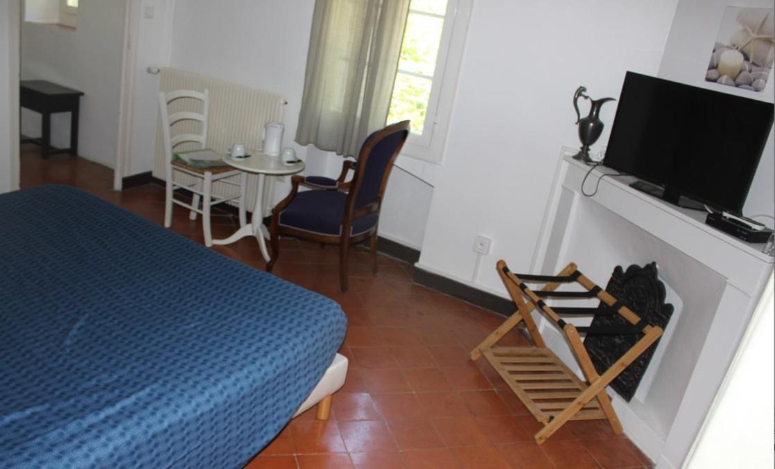 Domaine De La Carriere Bed & Breakfast Sumene ภายนอก รูปภาพ
